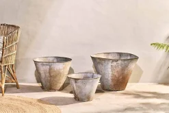 Abari Tapered Planter