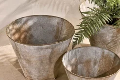 Abari Tapered Planter