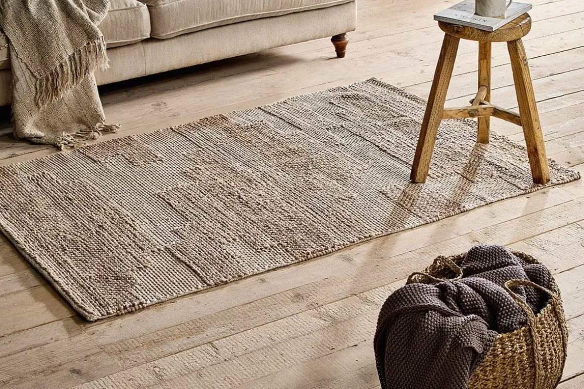 Ailan Wool Rug
