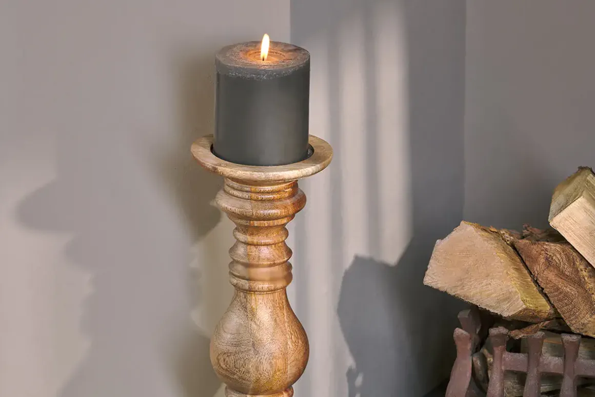 Akello Candle Stick