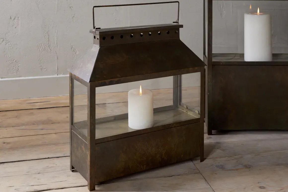 Akoko Wide Lantern - Brown Patina