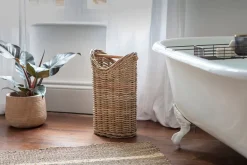 Amandi Toilet Roll Holder