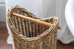 Amandi Toilet Roll Holder