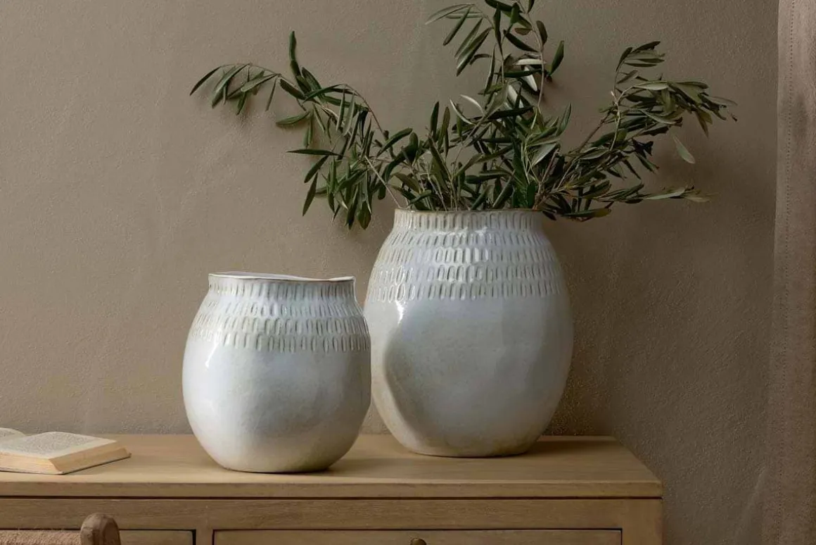 Anjuna Reactive Glaze Ceramic Vase - Off White