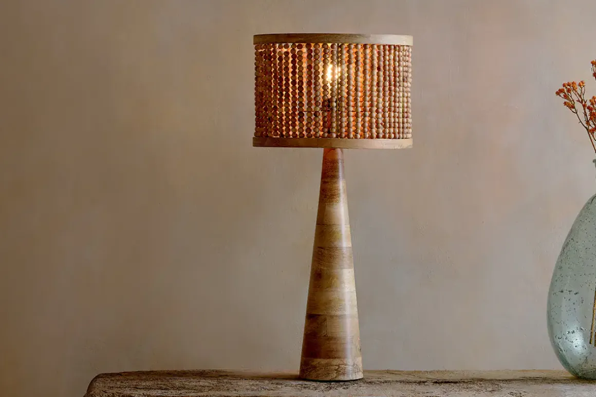 Chameli Mango Wood Table Lamp - Natural