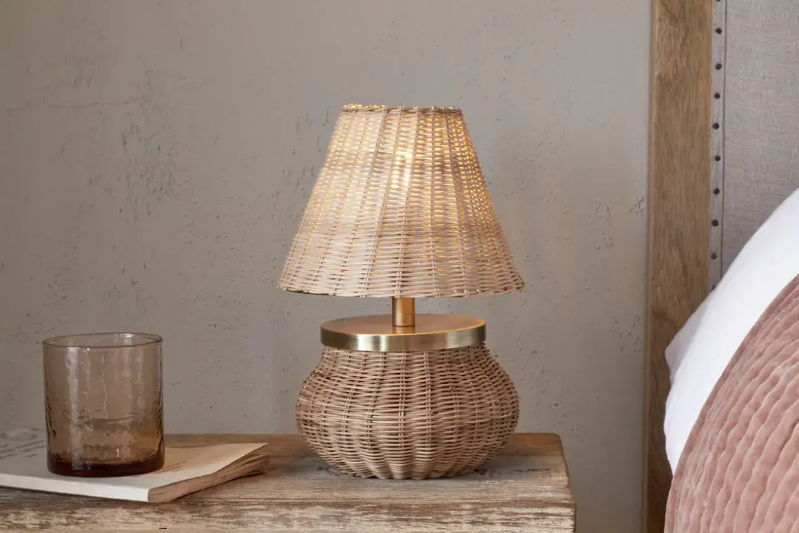 Cija Rattan Table Lamp - Natural
