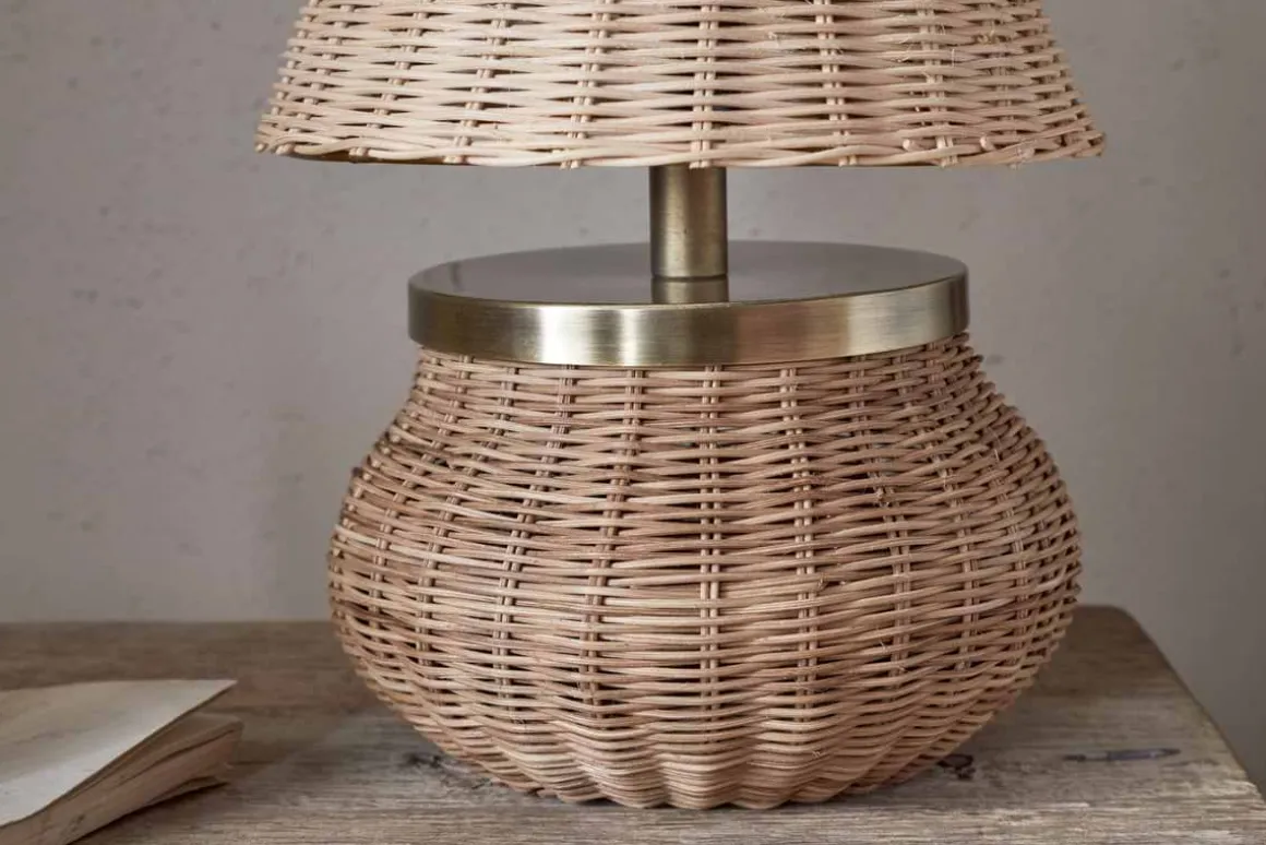 Cija Rattan Table Lamp - Natural