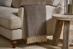 Dilli Wool Throw - Dark Brown