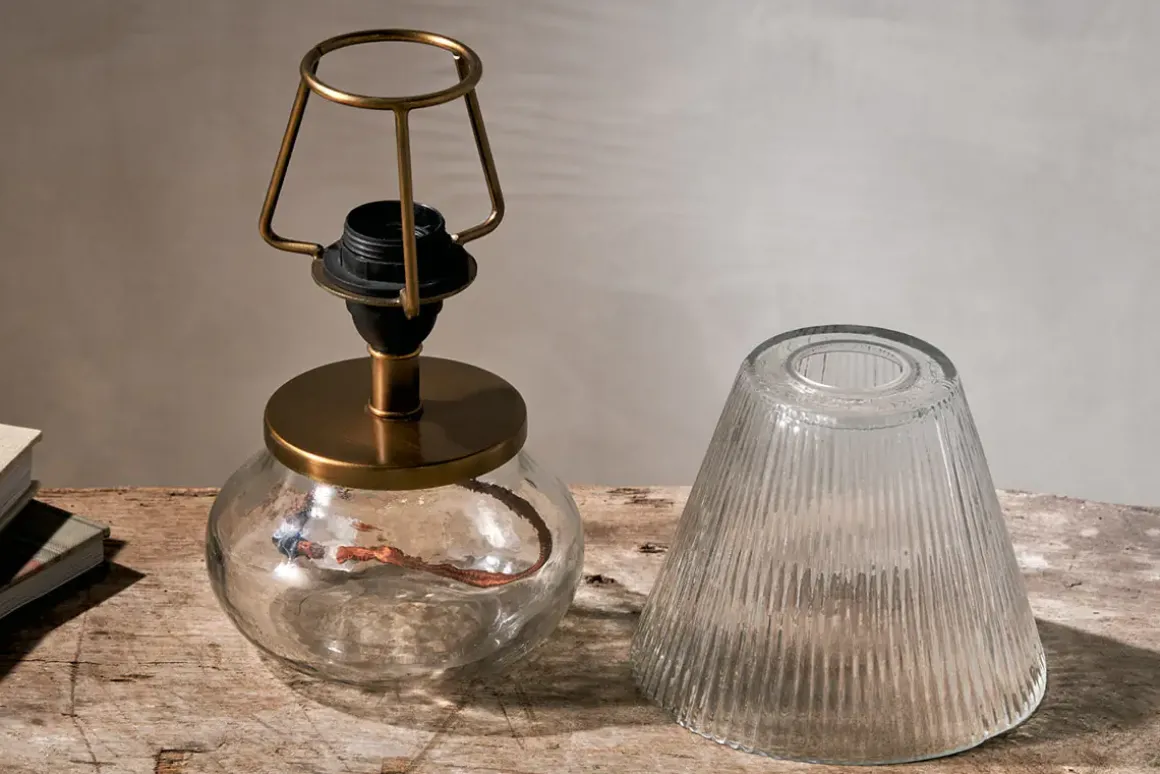 Dimalai Recycled Glass Table Lamp - Clear