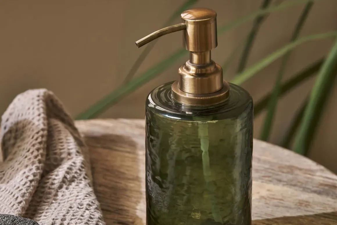 Ilcoso Recycled Hammered Glass Soap Dispenser - Green