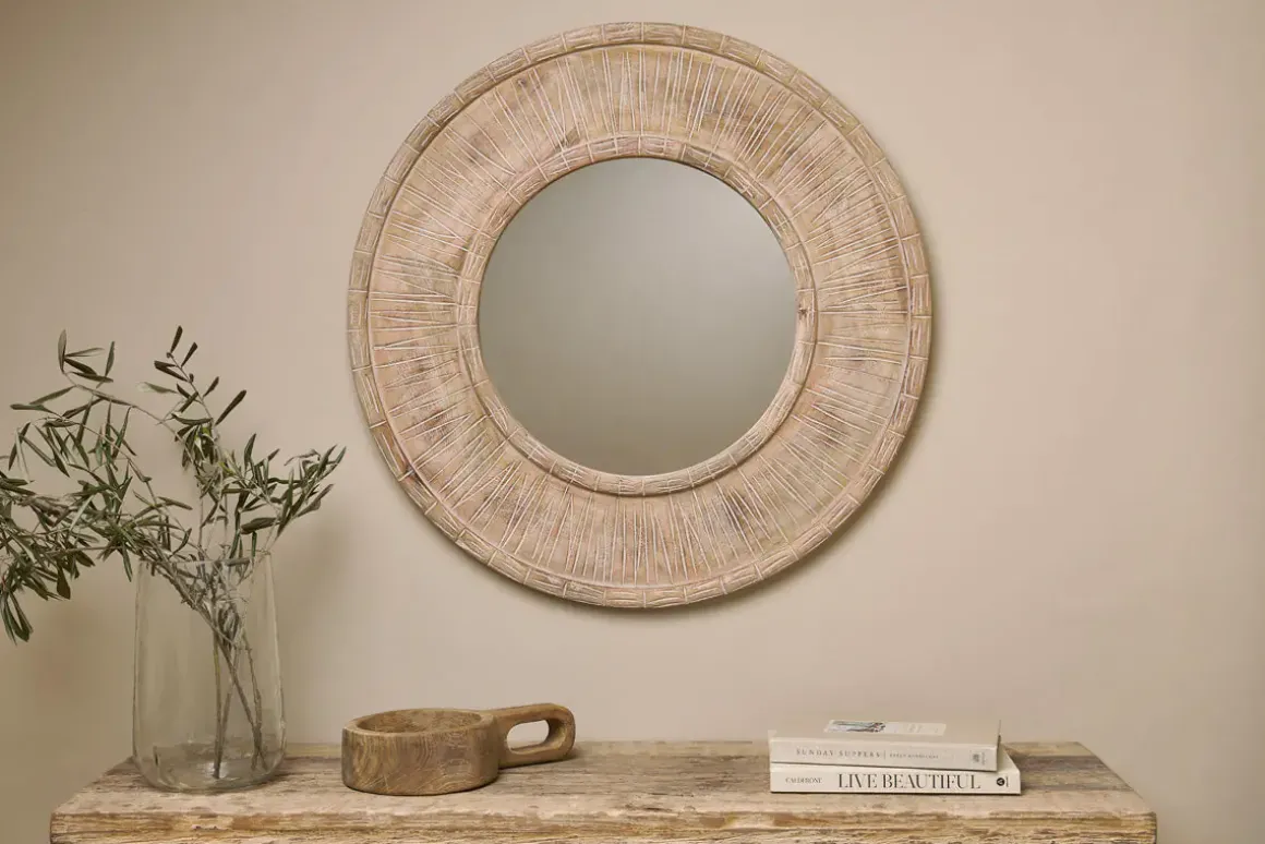 Itwa Mango Wood Carved Mirror - Natural