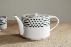 Juniper Drop 4 Person Teapot - Cream & Juniper