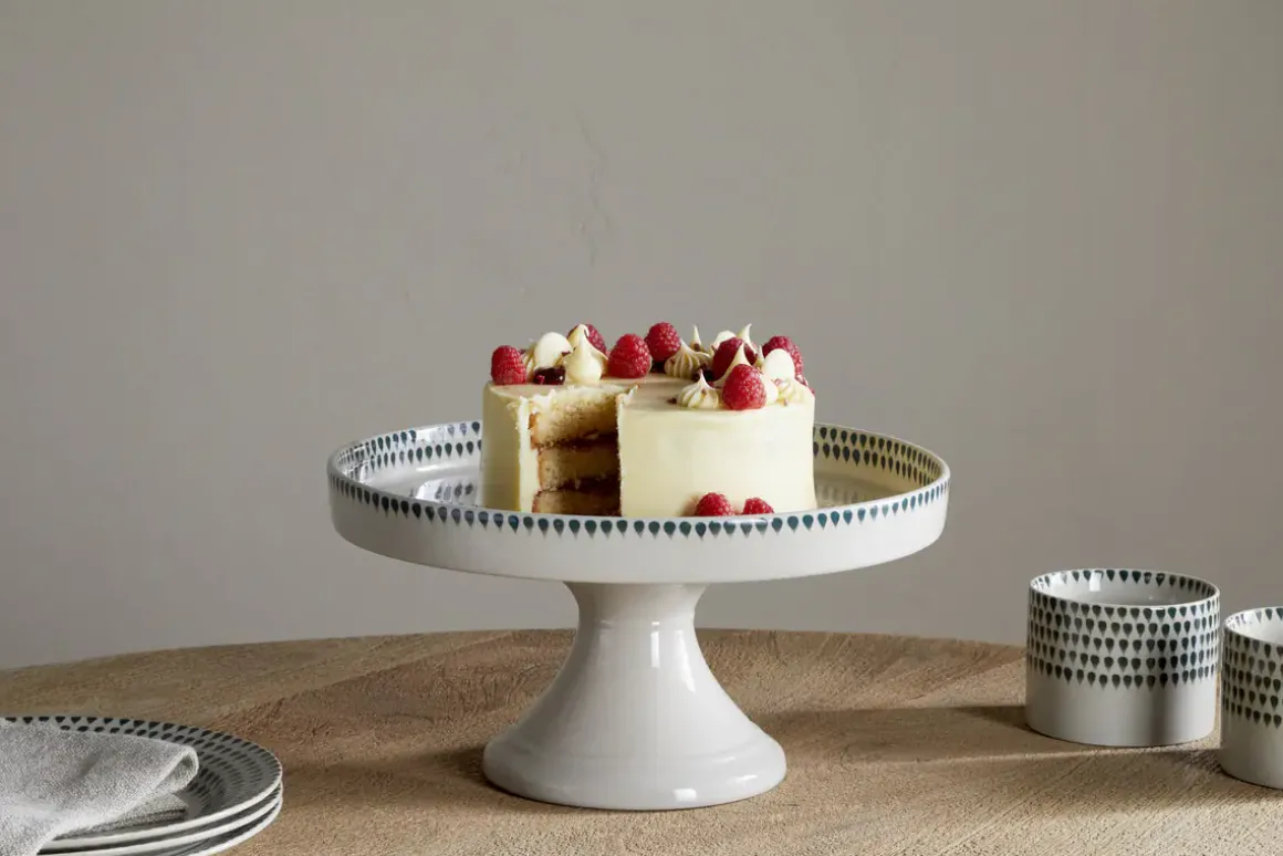 Juniper Drop Ceramic Stand - Cream & Juniper