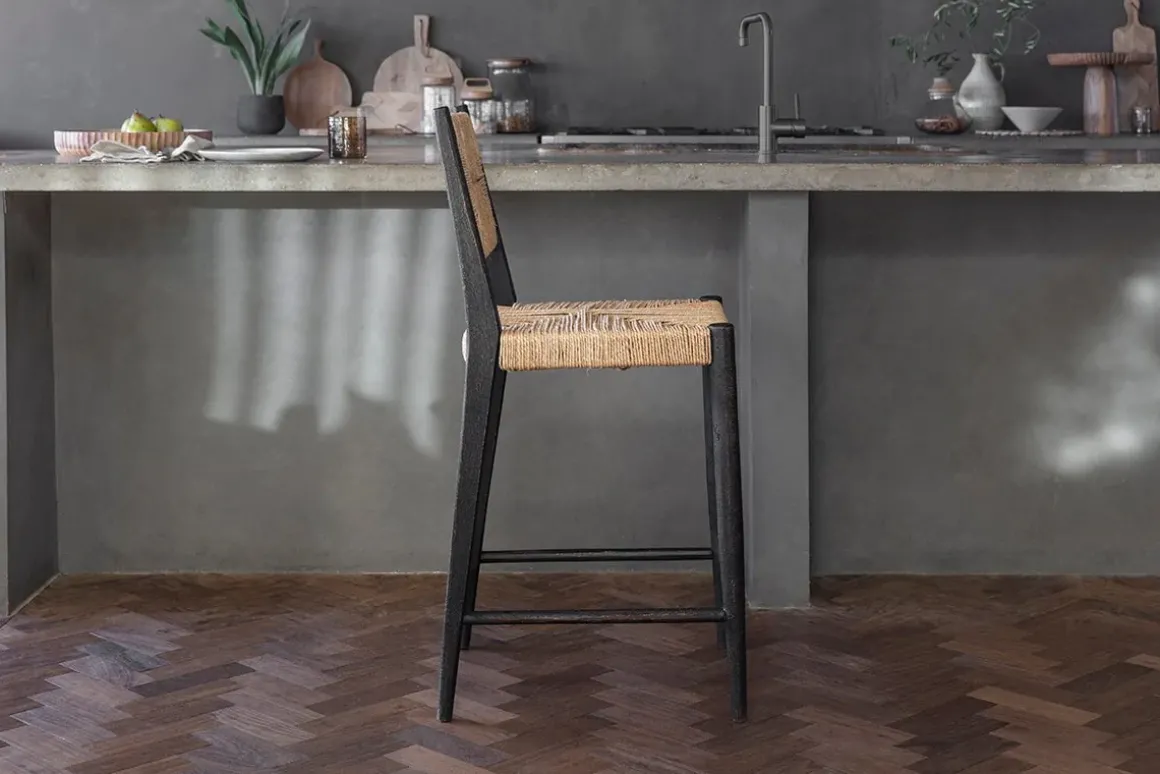 Lohanda Acacia & Munja Grass Counter Chair - Charcoal