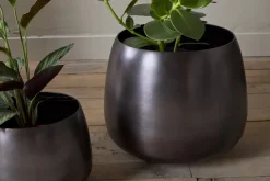 Maliki Plant Pot - Aged Bronze
