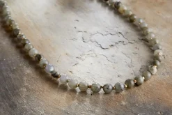 Marai Necklace - Labradorite