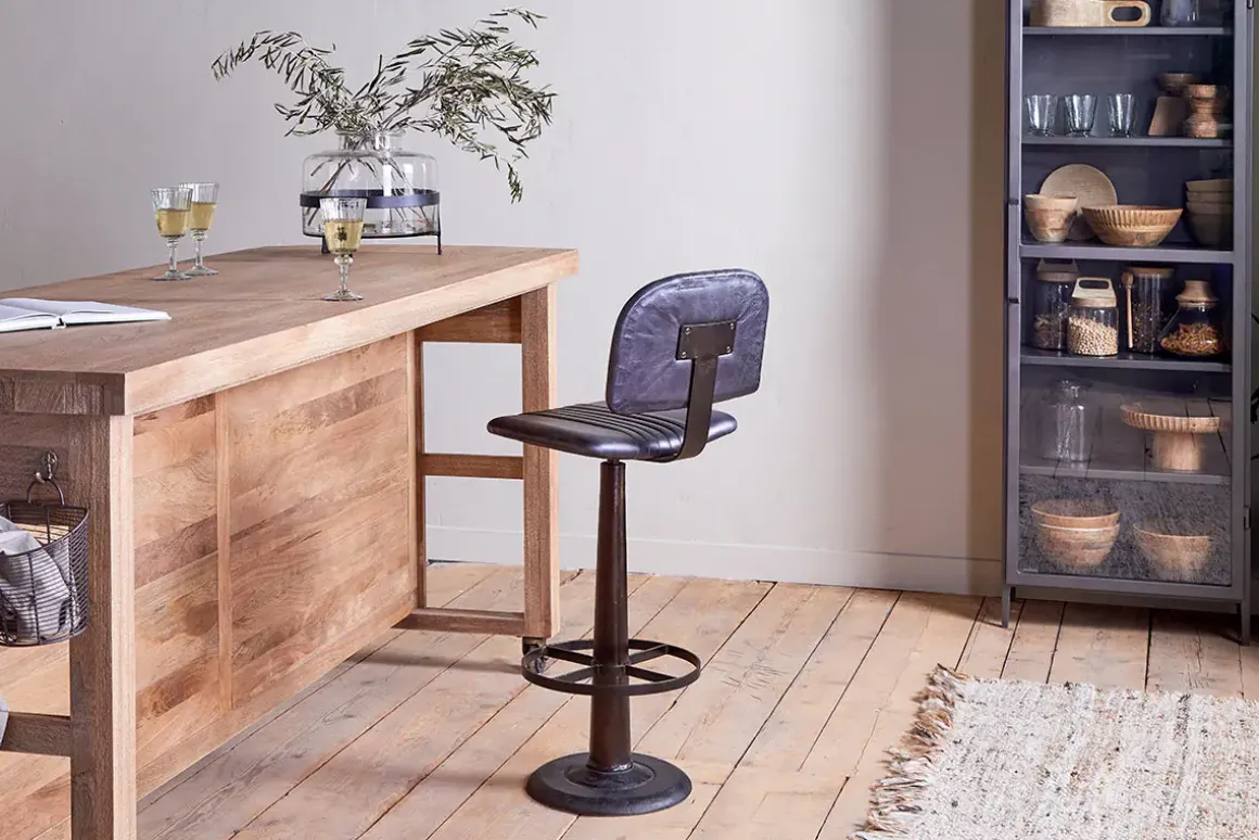 Narwana Bar Chair - Aged Black