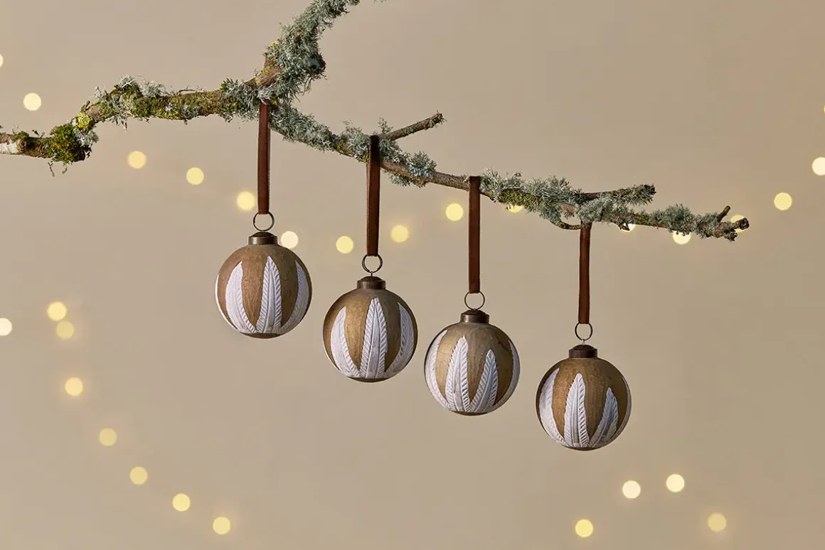 Nori Baubles - Gold & Cream - (Set of 4)