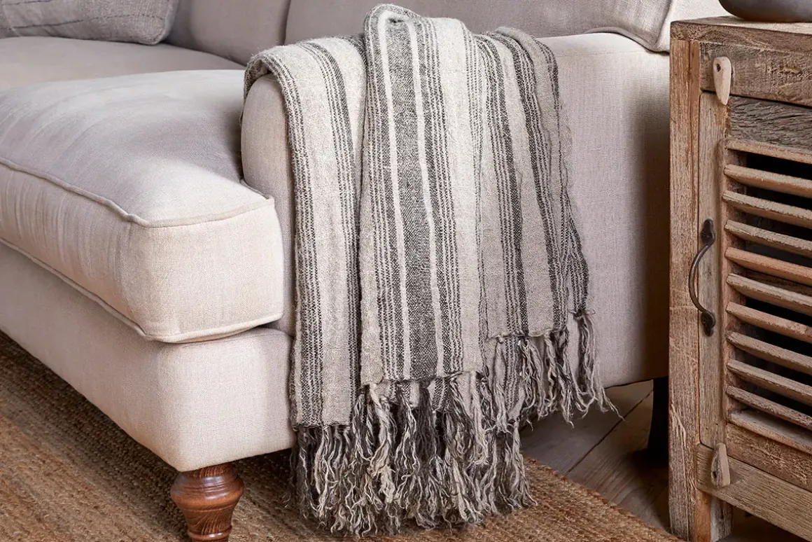 Odisha Linen Throw