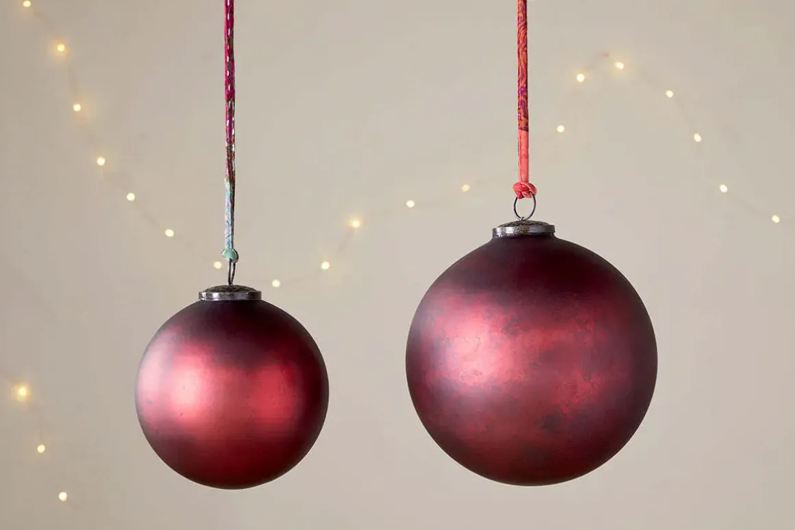 Oko Giant Bauble - Matt Bordeaux