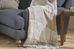 Puli Recycled Linen Throw - Natural