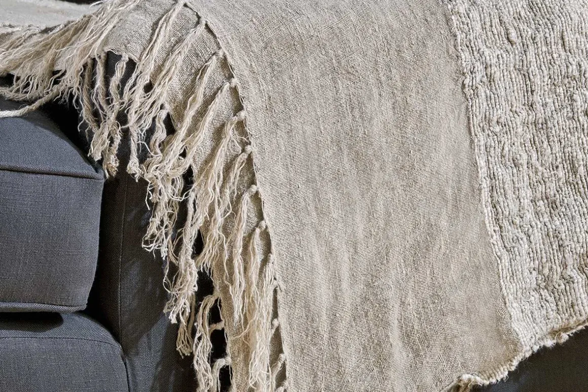 Puli Recycled Linen Throw - Natural