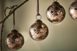 Sona Baubles - (Set of 4)