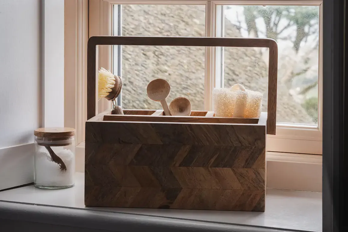 Sukha Mango Wood Caddy - Natural