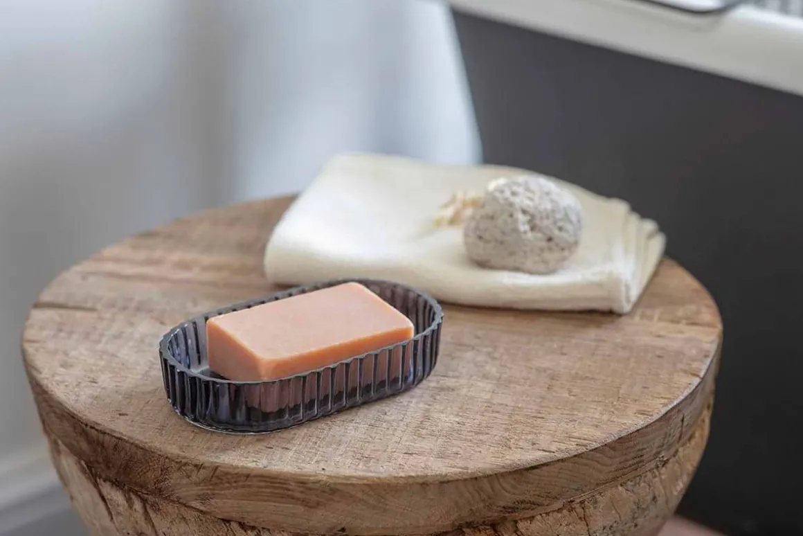 Valeska Recycled Glass Soap Dish