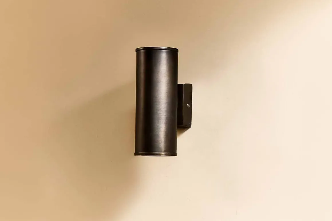 Ziro Outdoor Updown Lights